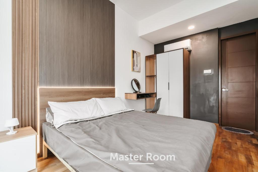 Nowhere 2Br & 2Bath Apartment With Balcony @ Reizz Residences Kuala Lumpur Extérieur photo